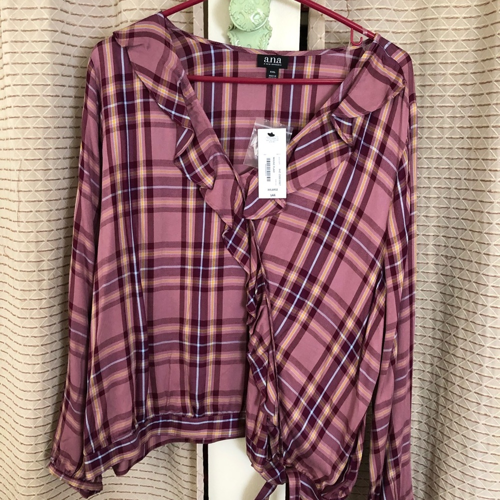 Plaid blouse NWT